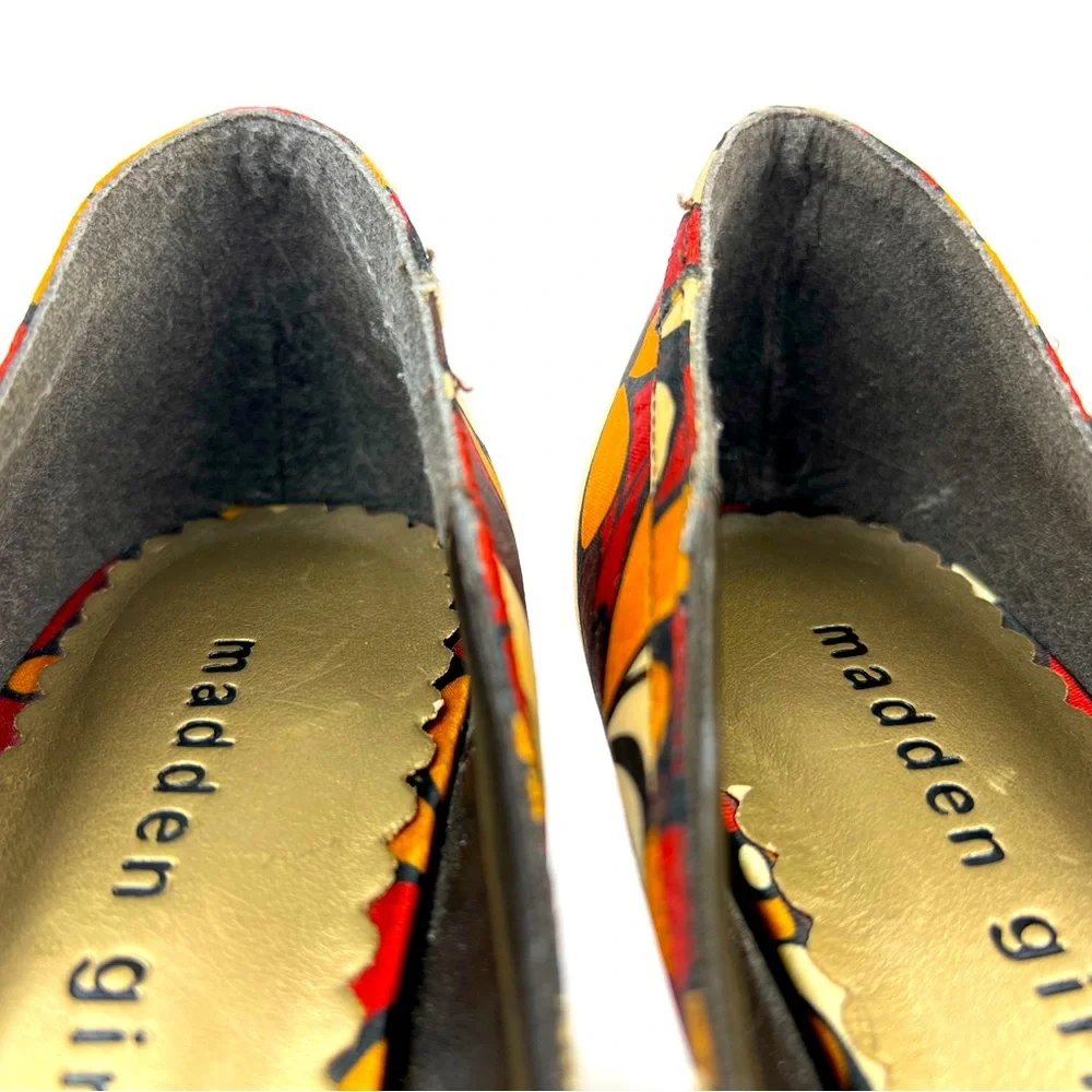 MADDEN GIRL Laureen Bold Multi Color 4” Pump Heel Retro style peep toe s… - Picture 3 of 8